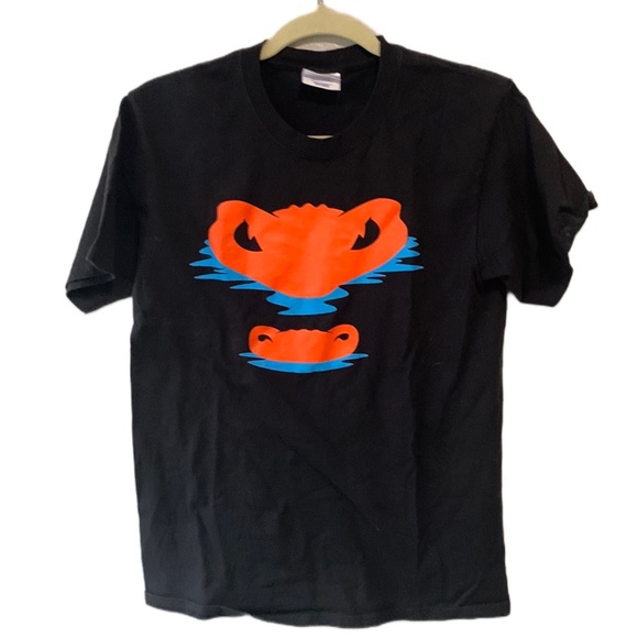 University of Florida Gators Alumni Association Tee Shirt - Picture 1 of 5